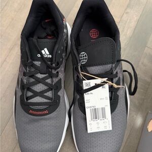 Adidas brand new Men’s Athletic Golf Shoes in Gray and Black Spikeless Golf shoe